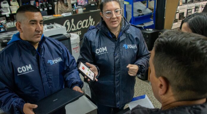 Instalan en Brown 150 alarmas comunitarias municipales más sumando así 800 equipos en funciones