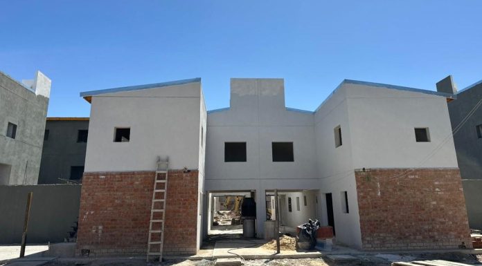 Provincia y municipio avanzan con las obras de viviendas en el barrio Don Orione