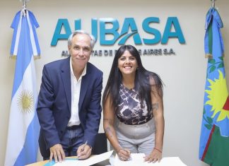Municipio firma convenio con AUBASA para iniciar la obra de la bajada de Ezpeleta