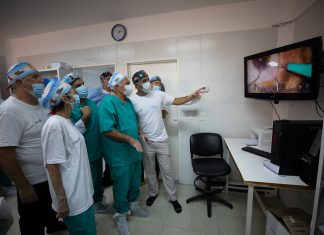 Berazategui realizó 383 cirugías de cataratas gratuitas en una jornada histórica de salud
