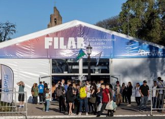 En su 10° aniversario, la Feria Internacional del Libro llega a las localidades del distrito