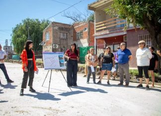 Avanza la pavimentación de 20 cuadras en el barrio Santa Lucía de Quilmes Oeste