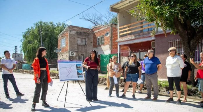 Avanza la pavimentación de 20 cuadras en el barrio Santa Lucía de Quilmes Oeste