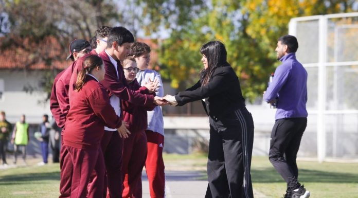 Primer encuentro de deportes de escuelas de educación especial privadas en el polideportivo municipal