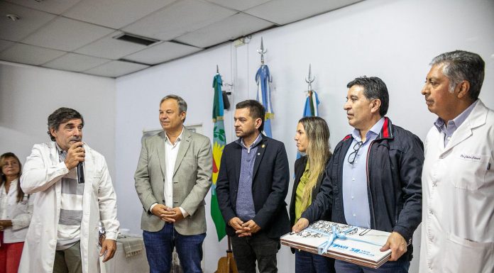 Emotiva celebración por el 30° aniversario del Hospital Arturo Oñativia de Rafael Calzada