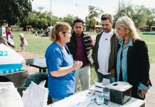 Fabiani y Eichel recorrieron el operativo “Tu Caps en Casa” en Glew