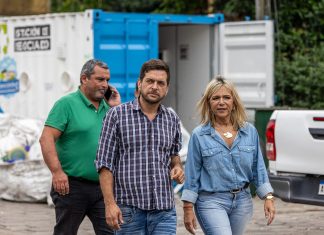 Eichel y Fabiani dialogaron con vecinos durante la instalación de nuevas alarmas comunitarias municipales