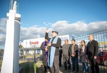 Monseñor Lugones entronizó imagen de la virgen de Luján en el viaducto Papa Francisco