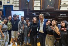 Estudiantes del distrito visitaron la Legislatura bonaerense y la República de los Niños