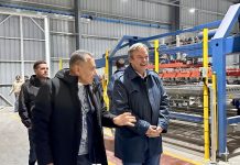 El municipio acompañó la inauguración de la nueva planta de “Cerámicas Lourdes” en el Parque Industrial