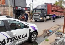 El municipio de Quilmes intervino ante graves daños al tendido eléctrico generado por camiones