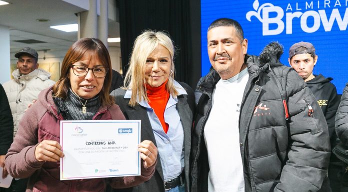 Fabiani y Eichel entregaron certificados tras una capacitación en RCP y primeros auxilios