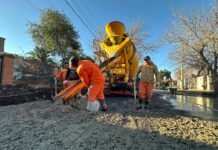 El municipio potencia los trabajos de bacheo, mejorado y asfalto en barrios y localidades