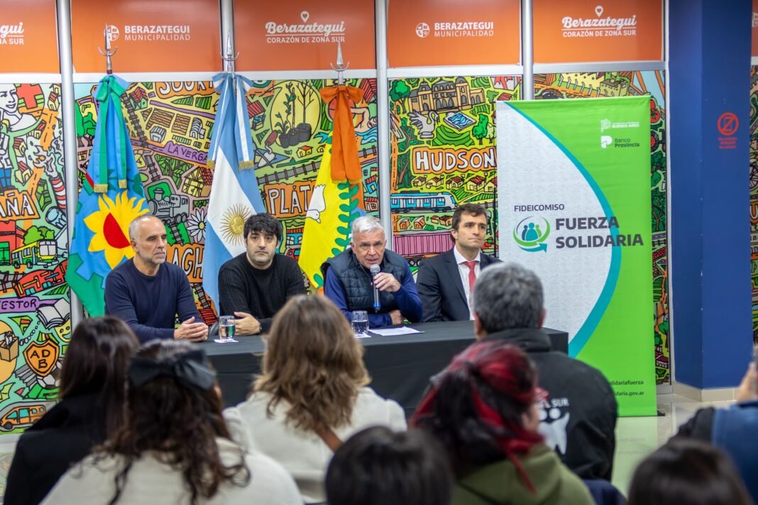 Balor presentó línea de créditos bonaerense para cooperativas y entidades públicas de Berazategui Balor presentó línea de créditos bonaerense para cooperativas y entidades públicas de Berazategui