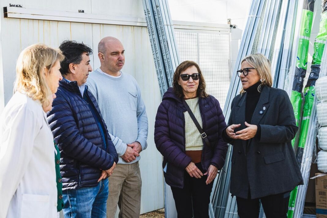 El municipio articuló donaciones del Parque Industrial para mejorar infraestructura del Hospital Lucio Meléndez El municipio articuló donaciones del Parque Industrial para mejorar infraestructura del Hospital Lucio Meléndez