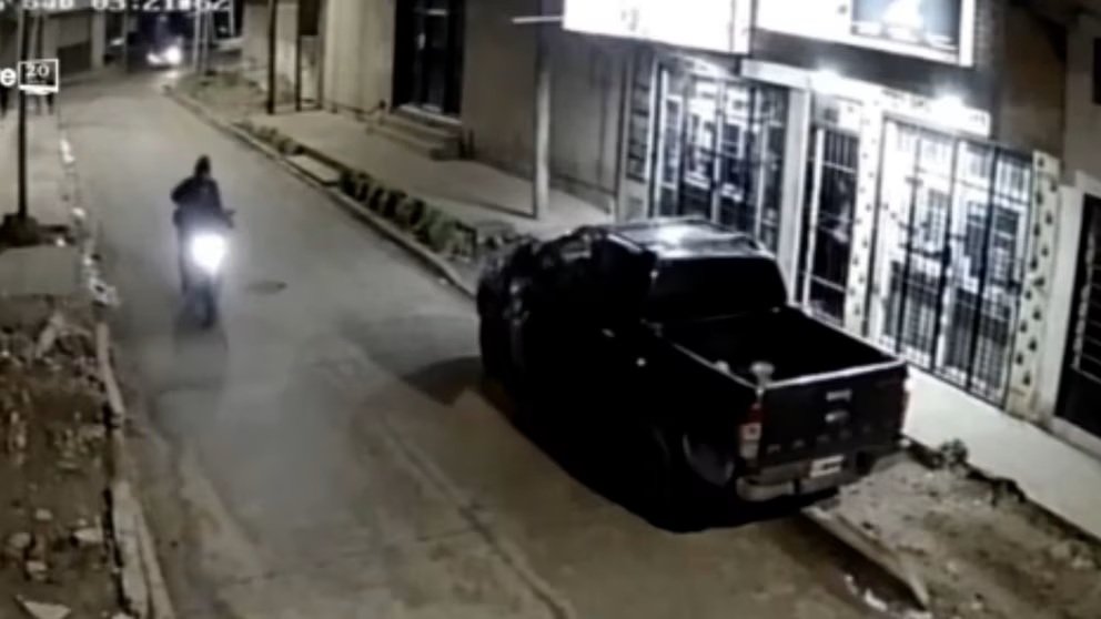 Brutal crimen en Ingeniero Budge: motochorros matan a contratista Brutal crimen en Ingeniero Budge: motochorros matan a contratista