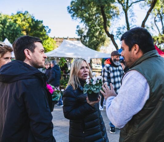 Una multitud disfrutó en la Plaza Brown de la “Expo Vivero” durante este fin de semana