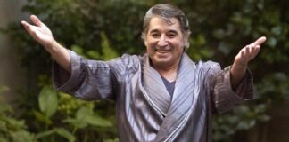 Banfield recuerda a Sandro: el homenaje será este sábado en la plaza Roberto Sánchez, con música y sorpresas