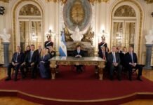 Milei anunció construcción de base naval en Tierra del Fuego y sanciones a petroleras que operen en Malvinas
