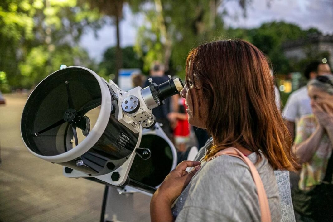 La NASA reconoció el programa municipal “Brown mira al cielo” La NASA reconoció el programa municipal “Brown mira al cielo”