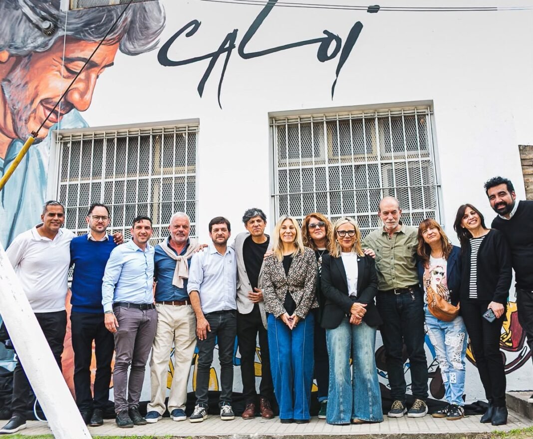 Brown: bautizaron con el nombre de Carlos Loiseau “CALOI” a la escuela artística N°1 de San José Brown: bautizaron con el nombre de Carlos Loiseau “CALOI” a la escuela artística N°1 de San José