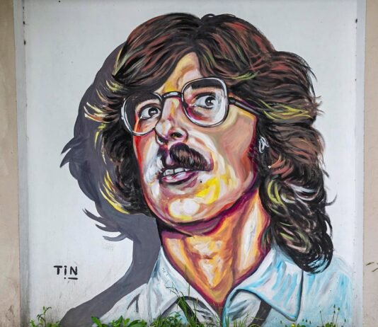 Charly cumple 75 y Brown lo homenajeó con murales